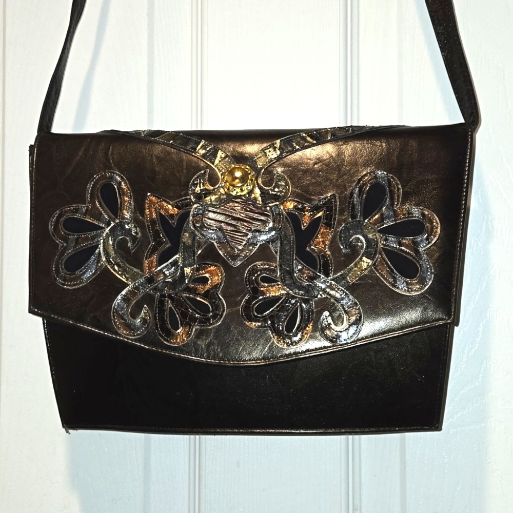 Vintage Embossed Style Shoulder Bag